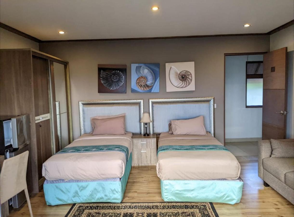 Puri Sabina Bed&Breakfast Jimbaran Exterior foto