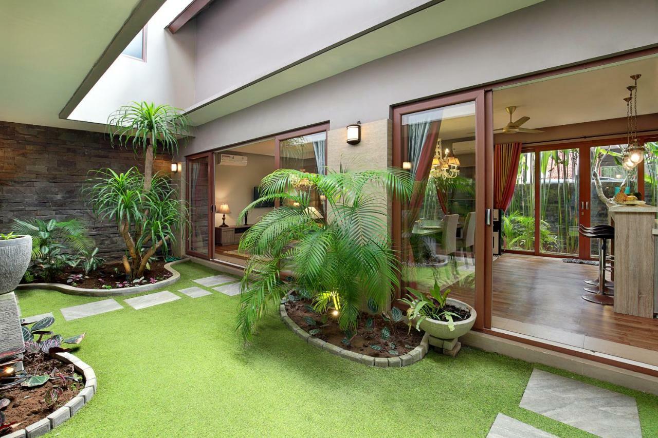 Puri Sabina Bed&Breakfast Jimbaran Exterior foto